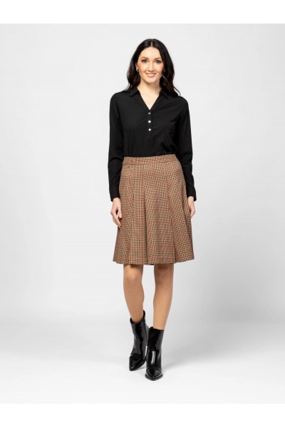 Runa black